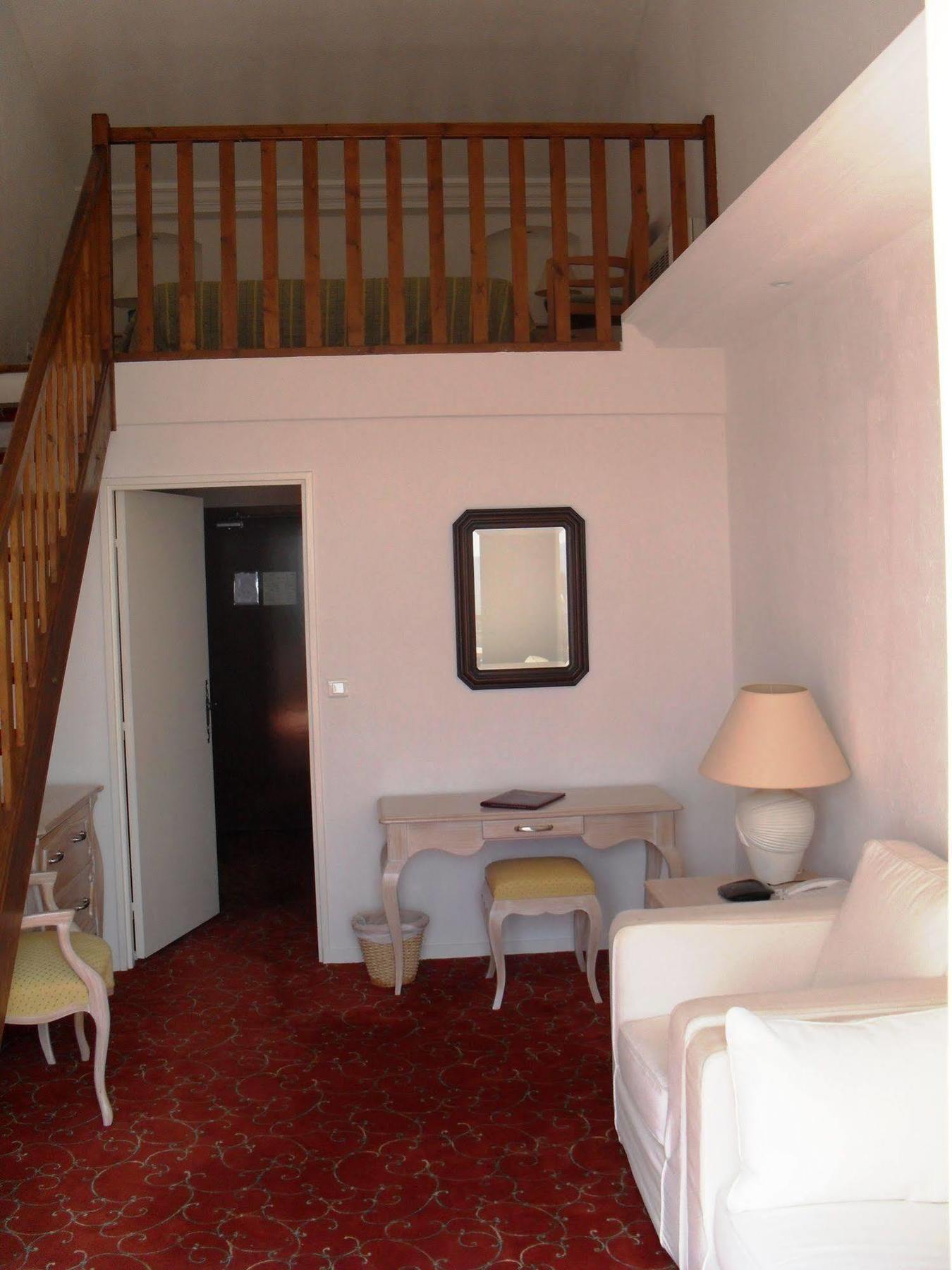 Hostellerie Le Baou ラマチュエル エクステリア 写真