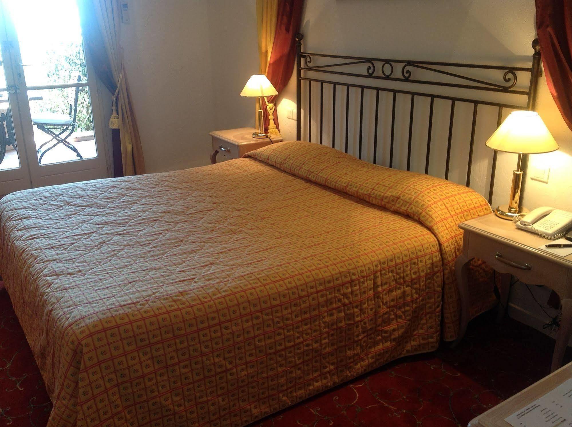 Hostellerie Le Baou ラマチュエル エクステリア 写真